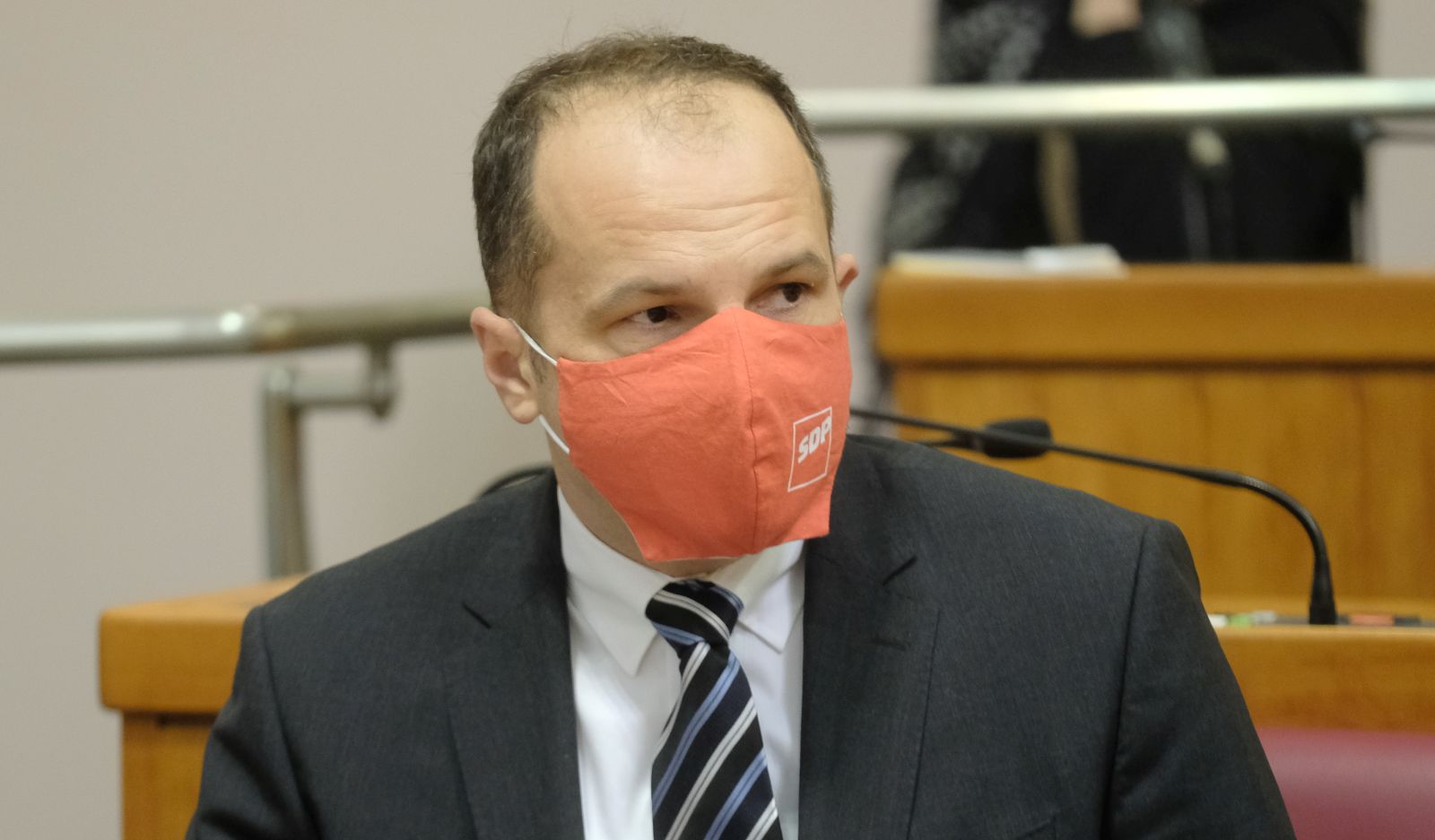 Zagreb, 10.02.2021 - Nastavak 6. sjednice Hrvatskog sabora.
Na fotografiji Siniša Hajdaš Dončić.
foto HINA/ Edvard ŠUŠAK/ es