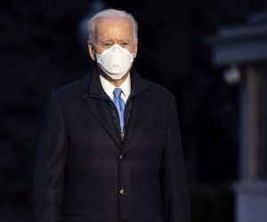 epa09007836 US President Joe Biden departs the White House for a weekend trip to Camp David, in Washington, DC, USA, 12 February 2021.  EPA/KEVIN DIETSCH / POOL