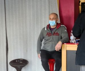 01.02.2021., Zagreb - Andrija Klaric jutros je otvorio vrata svoje teretane Quantum Premium Gym na  Tresnjevci. Nekoliko ljudi doslo je vjezbati nakon cega su stigli policija i inspekcija, a policija je potom odvela vlasnika u postaju. Photo: Robert Anic/PIXSELL