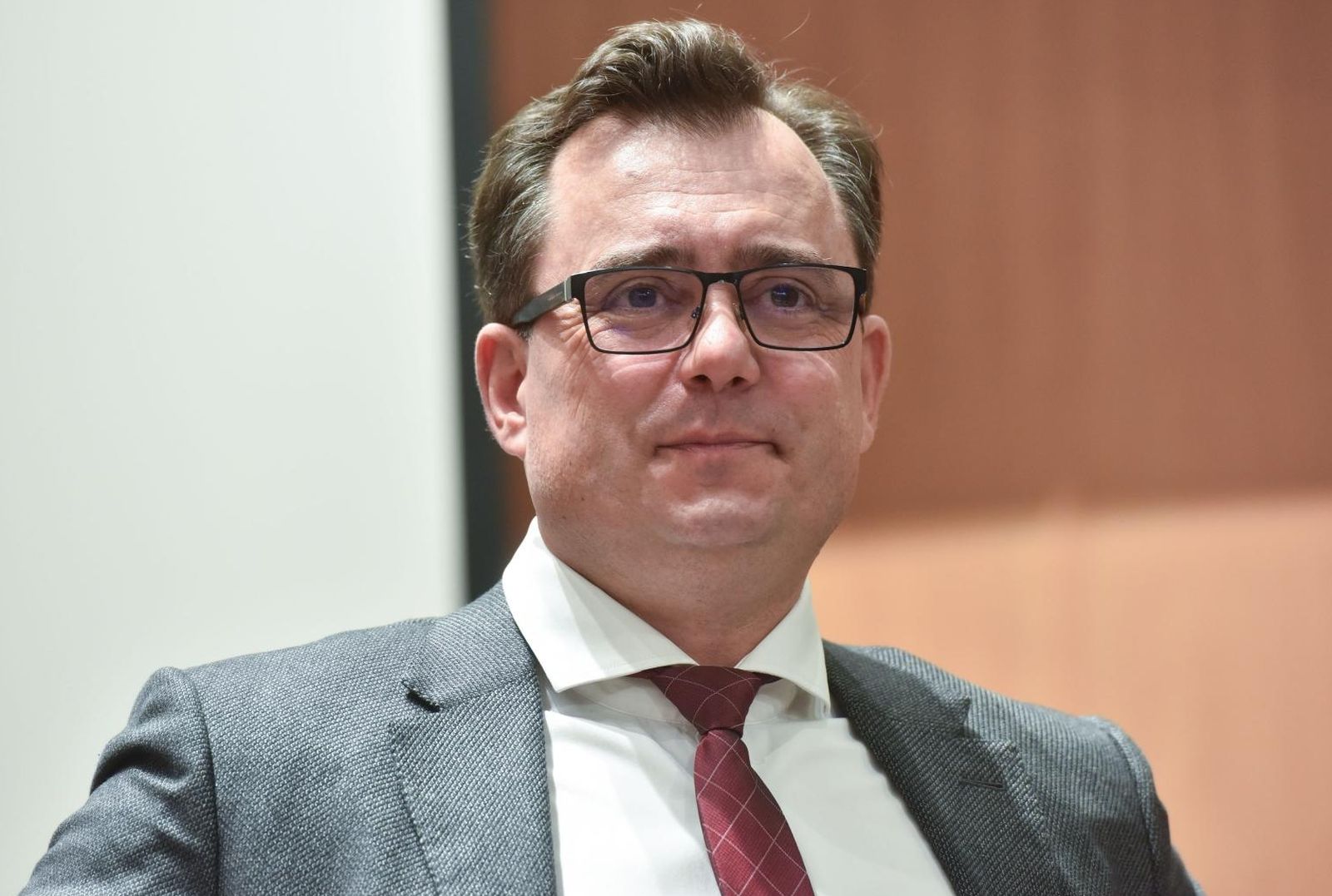 i03.02.2021., Zagreb - Privremeni ravnatelj Fonda za obnovu Grada Zagreba, Krapinsko-zagorske zupanije i Zagrebacke zupanije Damir Vandjelic predstavio je dosadasnje aktivnosti Fonda za obnovu, sve troskove Fonda, te isplate naknade steta uzrokovanih potresom.
Photo: Davorin Visnjic/PIXSELL