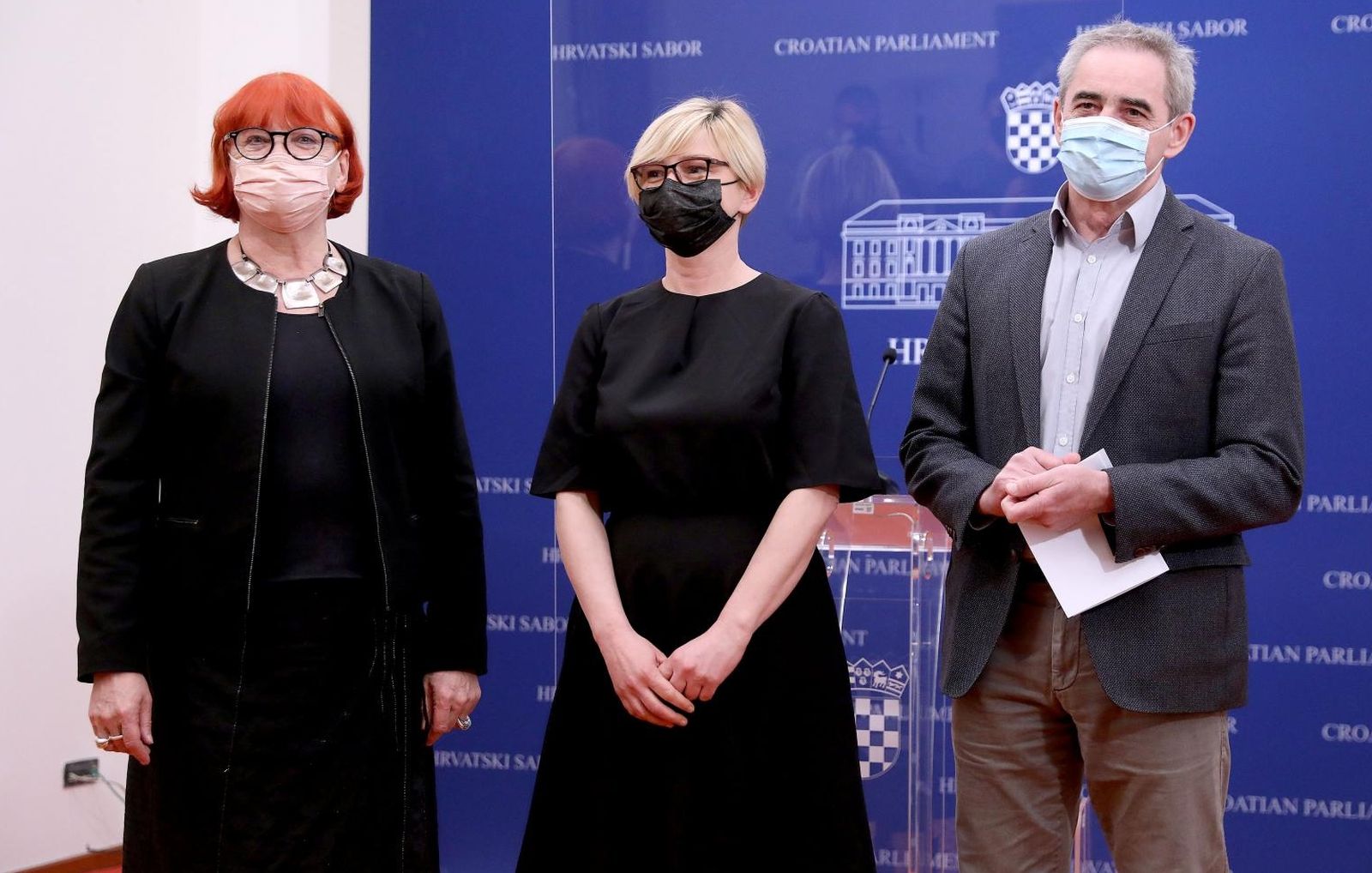 03.02.2021., Zagreb - Na konferenciji za medije Kluba zastupnika zeleno-lijevog bloka odrzanoj u Saboru o temi "O seksualnom zlostavljanju na Sveucilistu u Zagrebu i na HRT-u" govorili su zastupnici Sandra Bencic, Rada Boric i Damir Bakic. Photo: Patrik Macek/PIXSELL