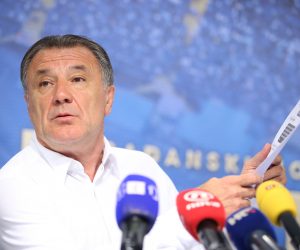 04.06.2018., Zagreb - Izvanredna konferencija za novinare Zdravka Mamica u press dvorani stadiona Maksimir, dva dana prije nego ce mu na Zupanijskom sudu u Osijeku biti izrecena presuda. 

Photo: Petar Glebov/PIXSELL