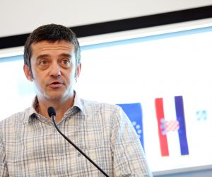 09.06.2016., Zagreb - U Hrvatskoj udruzi poslodavaca odrzana je panel rasprava 'Kako Hrvatska podrzava kreativne i darovite?'. Drazen Orescanin.
Photo: Borna Filic/PIXSELL