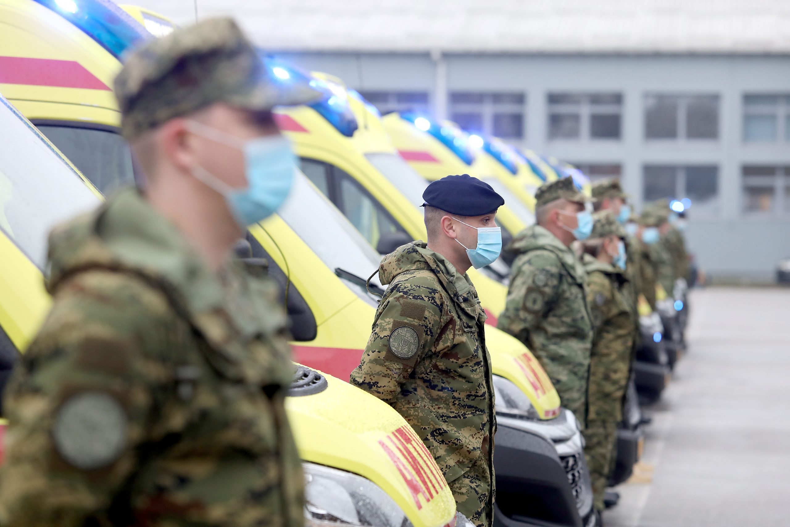 10.02.2021., Zagreb -Ministar Banozic i admiral Hranj sudjelovali su danas na predstavljanju sanitetskih vozila Hrvatske vojske u vojarni „1. gardijske brigade Tigrovi – Croatia“.
Photo: Patrik Macek/PIXSELL