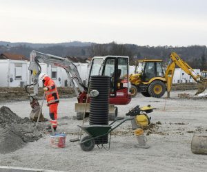 13.02.2020., Petrinja - Prva 23 kontejnera u kontejnerskom naselju na Sajmistu u potpunosti su spremni za prijem stanara. Photo: Nikola Cutuk/PIXSELL