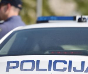 Vozila policije i vatrogasaca 14.10.2018., Vodice - Policija i vatrogasci

Photo: Hrvoje Jelavic/PIXSELL