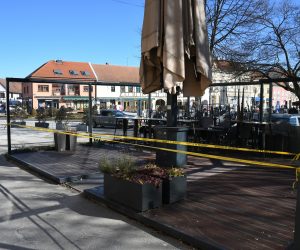 15.02.2021., Koprivnica - Nakon duzeg vremena iznova je odrzana konferenciji za medije Kriznog stozera civilne zastite Koprivnicko-krizevacke zupanije. Povod je blago popustanje epidemioloskih mjera, odnosno povratak u skole svih ucenika i otvaranje kafica za popularnu kavu za van, ali i obrazlozenje zasto je zupan Darko Koren cijepljen preko reda. 
Photo:Damir Spehar/PIXSELL