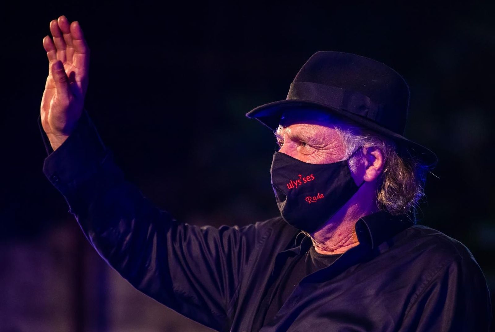 15.08.2020., Mali Brijun - Nakon odrzane premijerne predstave 'Moj obracun s njima' Rade  Serbedzija je odrzao koncert.
Photo: Srecko Niketic/PIXSELL