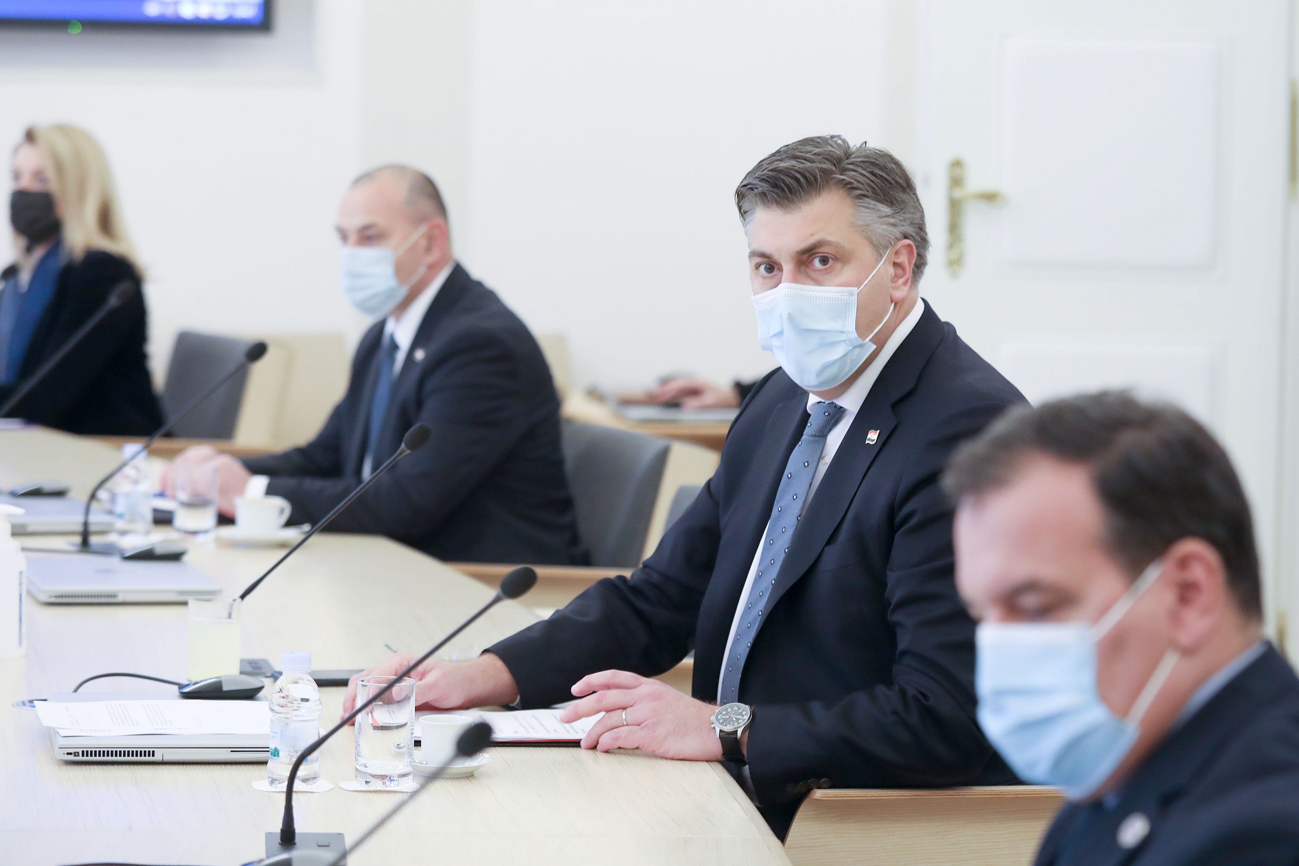 17.12.2020., Zagreb -Pod predsjedanjem premijera Plenkovica u banskim dvorima je odrzana sjednica znanstvenog savjeta za borbu protib koronavirusa.
Photo: Patrik Macek/PIXSELL