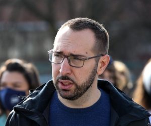 20.02.2021,Zagreb - Na konferenciji za novinare politicke platforme Zagreb je NAS!, kandidat za zagrebackog gradonacelnika Tomislav  Tomasevic govorio je  na temu neplanske gradnje te manjka drustvene infrastrukture na podrucju Gradske cetvrti Stenjevec 
Photo. Zeljko Hladika/PIXSELL