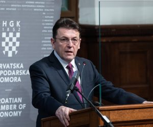 21.12.2020., Zagreb - HGK, konferencija za medije -  osvrt na gospodarsku 2020. Luka Burilovic. 
Photo: Davor Puklavec/PIXSELL
