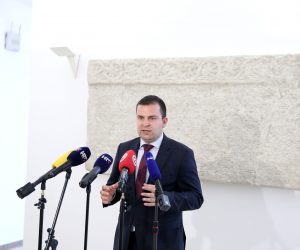 25.09.2020., Zagreb - Zastupnik Dario Hrebak komenirao je osnivanje saborskog istraznog povjerenstva.  
Photo: Patrik Macek/PIXSELL