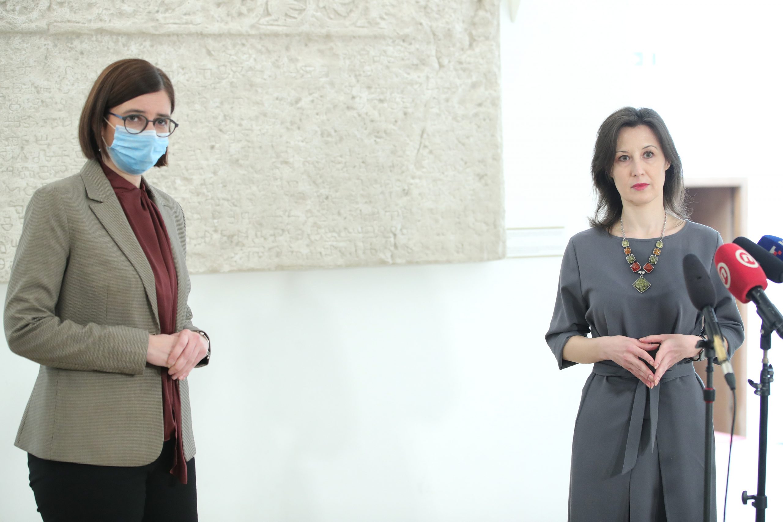 26.02.2021., Zagreb - Hrvatski sabor.  Marijana Puljak i Dalija Oreskovic obratili su se medijima na temu aktualnosti oko BDP-a. Photo: Sanjin Strukic/PIXSELL