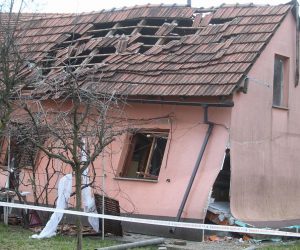 27.02.2021., Zagreb - Eksplozija plinske boce u Kozari putu.
Photo: Matija Habljak/PIXSELL