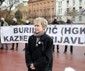 30.01.2021., Zagreb - Nova ljevica odrzala konferenciju za novinare na teme: "Kaznena prijava protiv predsjednika Hrvatske gospodarske komore (HGK) Luke Burilovica" i "Moguce kandidiranje Damira Vandjelica za gradonacelnika Zagreba".
Na konferenciji su govoriti predsjednica Nove ljevice Ivana Kekin, potpredsjednica Nove ljevice i saborska zastupnica Rada Boric te clan Izvrsnog odbora Nove ljevice Dimitrije Birac.
Photo: Emica Elvedji/PIXSELL