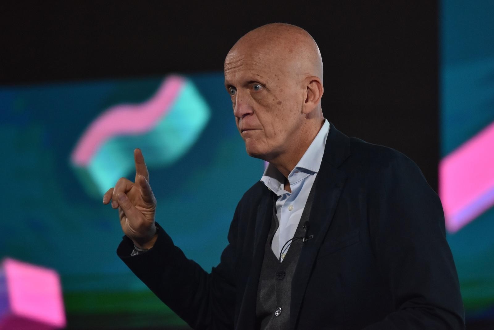 31.05.2019., Vodice - Na 13. Combis konferenciji koja se pod nazivom  "How to be successful on the filed" predavanje je odrzao jedan od najpoznatiji nogometnih sudaca  Pierluigi Collina.
Photo: Hrvoje Jelavic/PIXSELL