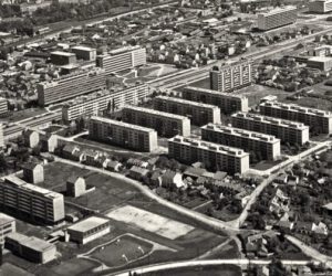 Zagreb, 26.3.2018. - Kao dio projekta Zagrebaèki kvartovi Muzeja grada Zagreba u srijedu, 28. oujka u tom æe se muzeju otvoriti studijska izloba "Trnje  prostor i ljudi", posveæena kvartu koji je u posljednjih stotinjak godina proao metamorfozu od periferije do ireg centra grada. Na fotografiji prostor istoèno od raskrija Savske ceste i Ulice proleterskih brigada (danas Ulica grada Vukovara), 1958.
foto HINA/ Muzej grada Zagreba/ ml