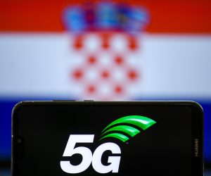 02.11.2020., Sarajevo, Bosna i Hercegovina - Ilustracija za 5G mrezu.
Photo: Armin Durgut/PIXSELL