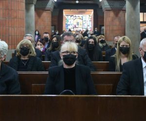 03.03.2021., Zagreb - U crkvi Majke Bozje Lurdske sluzena je misa zadusnica za preminulog gradonacelnika Milana Bandica.  Tonka Macan, Vesna Bandic.
Photo: Matija Habljak/PIXSELL
