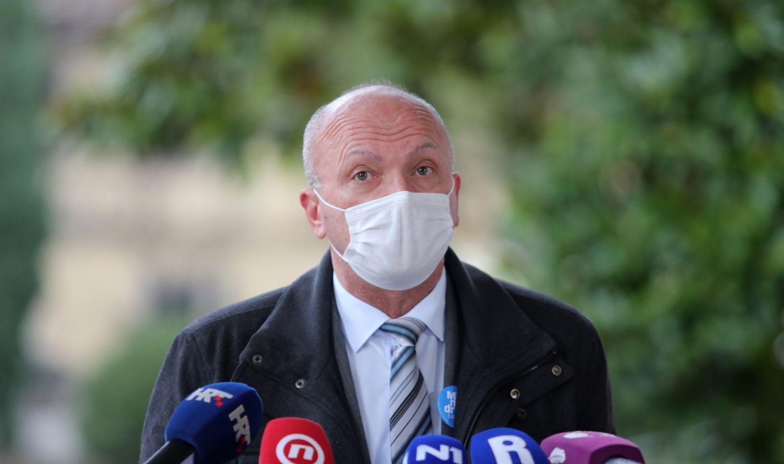 04.01.2021., Rijeka - Konferencija za medije stozera Civilne zastite Primorsko goranske zupanije. Nacelnik stozera Mladen Sculac, ravnatelj Nastavnog zavoda za javno zdravstvo Vladimir Micovic, ravnatelj KBC-a Alen Ruzic, ravnateljica Drustva Crvenog kriza Rijeka Vesna Cavar, procelnica PGZ za zdravstvo Djulija Malatestinic i zamjenik zupana Goran Petrc.
Photo: Goran Kovacic/Pixsell