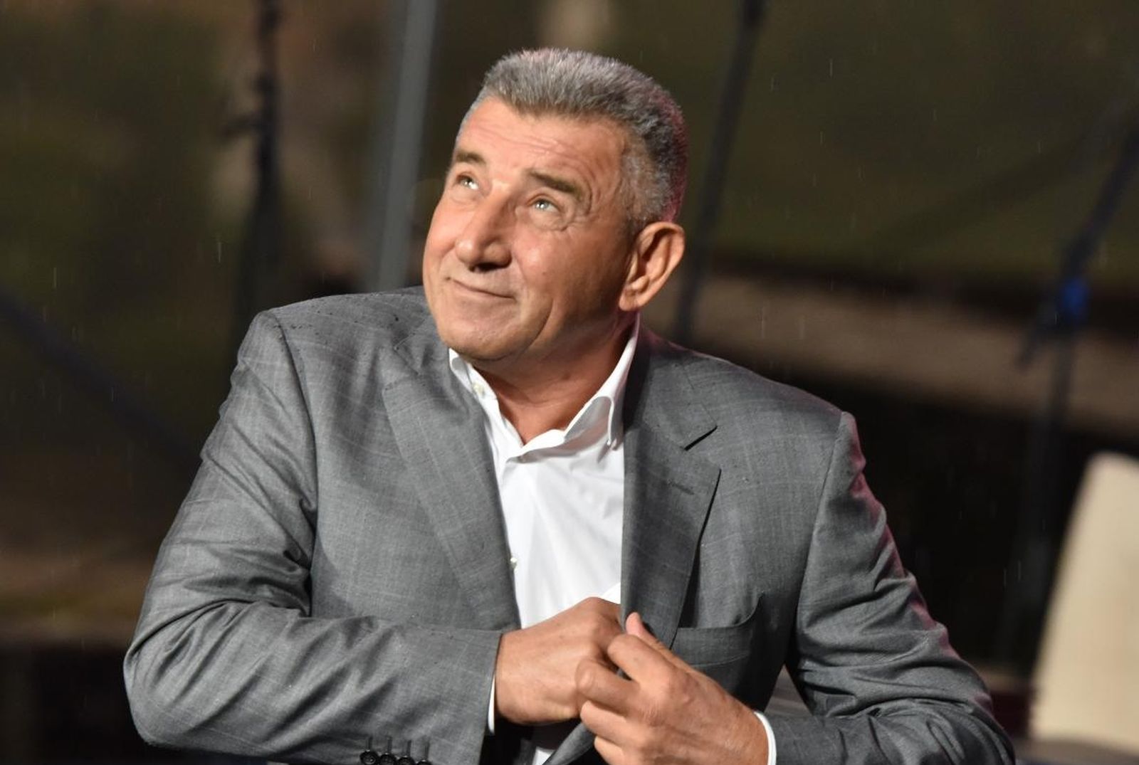 04.08.2020., Knin - Predsjednik RH Zoran Milanovic na kninskoj tvrdjavi odlikovao generale iz Vojno-redarstvene akcije Oluja. Ante Gotovina.
Photo: Hrvoje Jelavic/PIXSELL