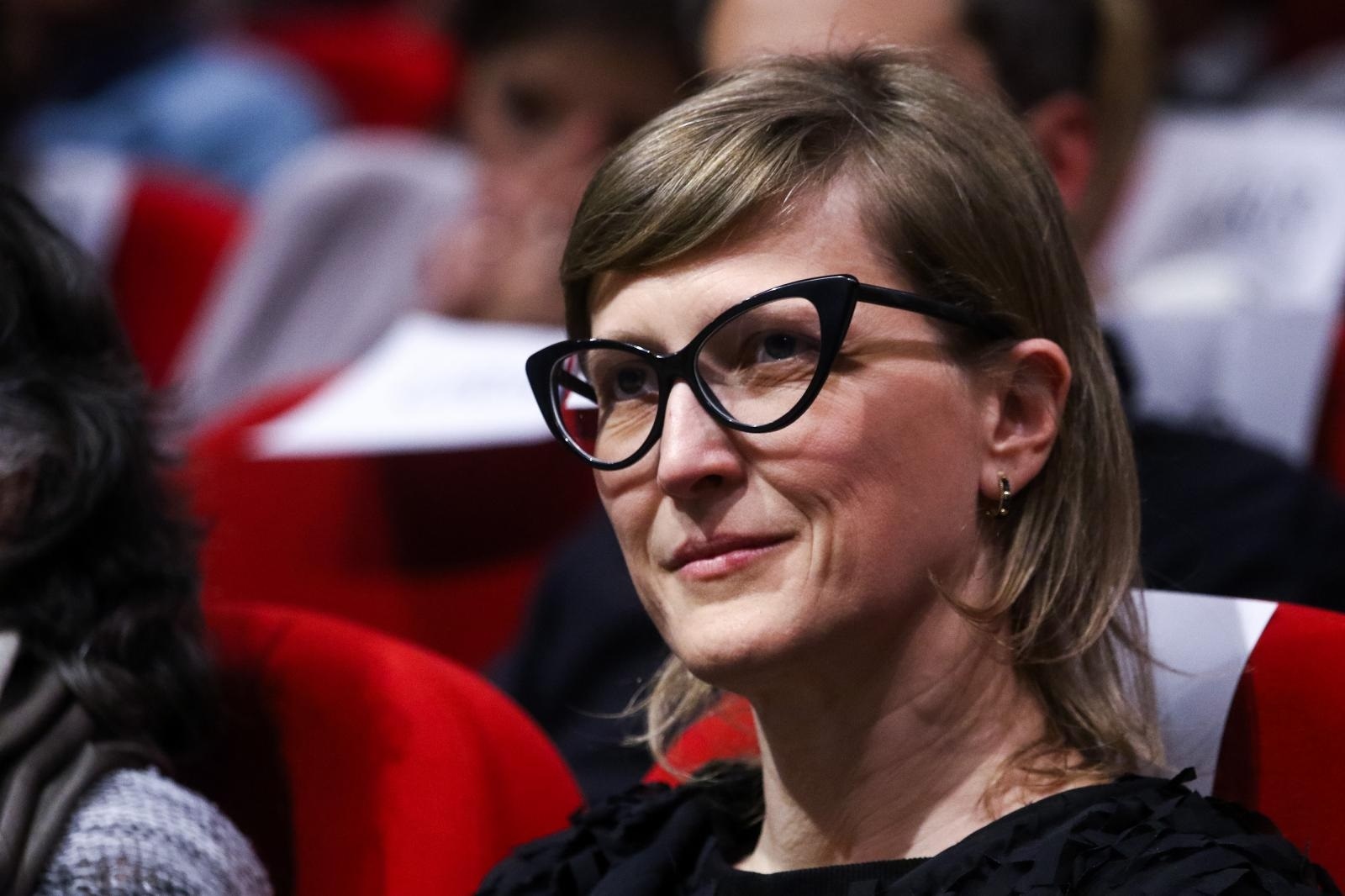 06.04.2019., Sarajevo, Bosna i Hercegovina - 
U kinu Meeting Point odrzana je promocija monografije jednog od najvecih, najgledanijih i najpoznatijih BIH redatelja Hajrudina Sibe Krvavca. Ovo je prva knjiga o nekom bosanskohercegovackom redatelju, a nastala je na inicijativu Jasmile Zbanic. Krvavcev najpoznatiji film je "Valter brani Sarajevo". Jasmila Zbanic. 
Photo: Armin Durgut/PIXSELL
