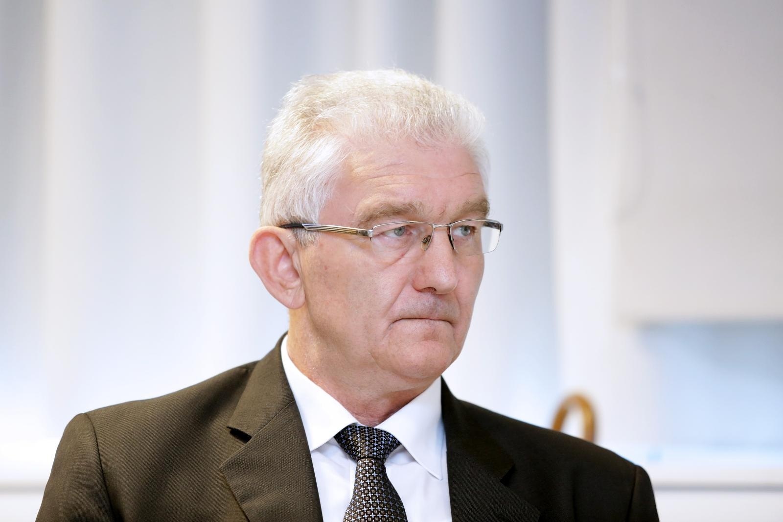 06.09.2016., Zagreb - Nezavisni sindikat znanosti i visokog obrazovanja organizirao je raspravu na temu Dualno trziste rada: Prekarni rad, rast nestandardnih oblika rada. Milivoj Spika. 
Photo: Luka Stanzl/PIXSELL