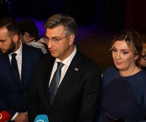 06.12.2019., Pleternica - Svecana sjednica Gradskog vijeca povodom Dana grada i blagdana svetog Nikole. Andrej Plenkovic, gradonacelnica Antonija Jozic Photo: Ivica Galovic/PIXSELL