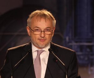 15.10.2013. Tiszaujvaros, Madjarska - Madjarski premijer Viktor Orban i predsjednik Uprave MOL-a Zsoltan Hernadi, za kojim je raspisana Interpolova tjeralica, otvorili su novi pogon butadiena u tvornici Tiszai Vegyi Kombinat. 
Photo: Boris Scitar/Vecernji list/PIXSELL