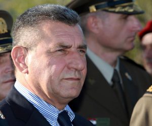09.10.2017., Marina - Na groblju Pozorac obiljezena je 22. obljetnica pogibije general bojnika Andrije Matijasa Pauka. Ante Gotovina. Photo: Miranda Cikotic/PIXSELL