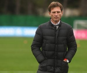 10.02.2012., Sibenik - Zaostalo 15. kolo Prve HNL, HNK Sibenik - NK Istra 1961. Trener Sibenika Krunoslav Rendulic.

Photo: Hrvoje Jelavic/PIXSELL