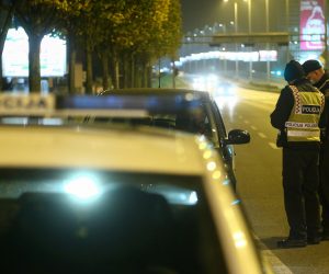 11.11.2020., Zagreb -  Policija zaustavlja i provjerava vozace povodom Martinja.
Photo: Matija Habljak/PIXSELL