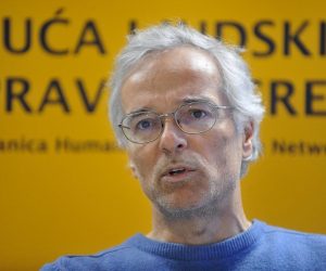 13.12.2011., Kuca ljudskih prava, Selska cesta 112 c, Zagreb - Novinska konferencija Toncija Majica aktivista Dalmatinskog komiteta koji je jucer prisilno odveden na Psihijatriju temeljem sudske odluke da se nad njim izvrsi psihijatrijsko vjestacenje, zbog toga sto vec neko vrijeme na predsjednikovu adresu salje rasparanu hrvatsku zastavu. Majic zastavu salje zbog procesa vezanog za prometnu nesrecu kojeg hrvatsko pravosudje nije sposobno rijesiti vec 30 godina. 
Photo: Goran Stanzl/PIXSELL
