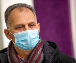 12.02.2021., Pula - U dnevnom boravku Drustvenog centra Rojc otvorena je sekcije romske community knjiznice "ROJCbook". Sekcija knjiznice otvorena je donacijom knjiga Saveza Roma u Republici Hrvatskoj "Kali Sara". Donirano je 350 knjiga od toga bar stotinjak na romskom jeziku. Veljko Kajtazi - saborski zastupnik Photo: Srecko Niketic/PIXSELL