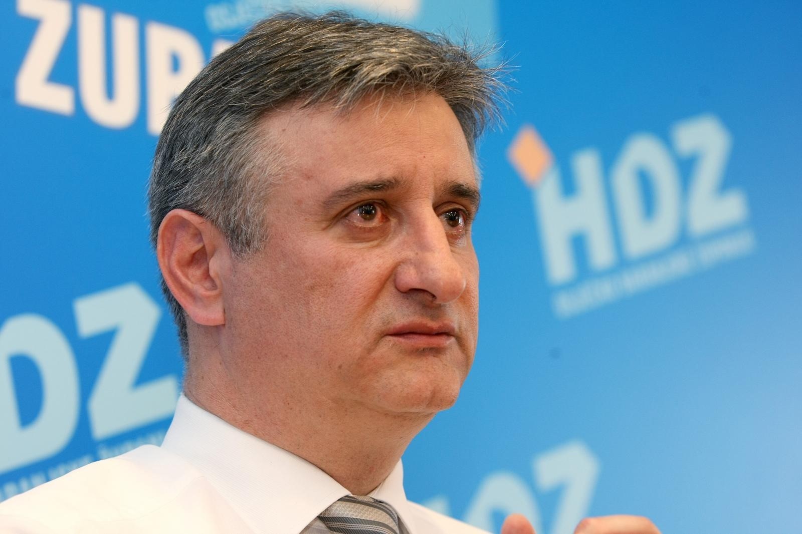 06.05.2012., Osijek - Tiskovna konferencija Tomislava Karamarka povodom pocetka HDZ-ove predizborne kampanje u Osijeku. 
Photo: Davor Javorovic/PIXSELL