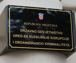 29.10.2012., Zagreb - U sredistu USKOK-a u Gajevoj ulici privedeni policajci zbog odavanja tajnih podataka. Drzavno odvjetnistvo, Ured za suzbijanje korupcije i organiziranog kriminala. 
Photo: Tomislav Miletic/PIXSELL