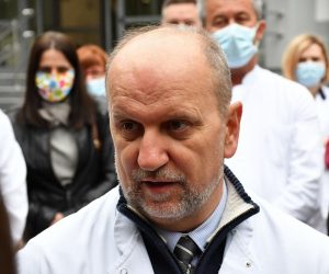 13.10.2020., Slavonski Brod - U slavonskobrodskoj Opcoj bolnici dr. Josip Bencevic odrzana Zavrsna konferencija projekta energetske obnove stare zgrade poliklinike.  
Dr. Josip Samardzic ravnatelj Opce bolnice „Dr. Josip Bencevic“ 
Photo: Ivica Galovic/PIXSELL