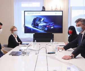 14.10.2020., Zagreb - Predsjednik Vlade Andrej Plenkovic primio je Matu Rimca, osnivaca i direktora tvrtke Rimac Automobili. 
Photo: Luka Stanzl/PIXSELL