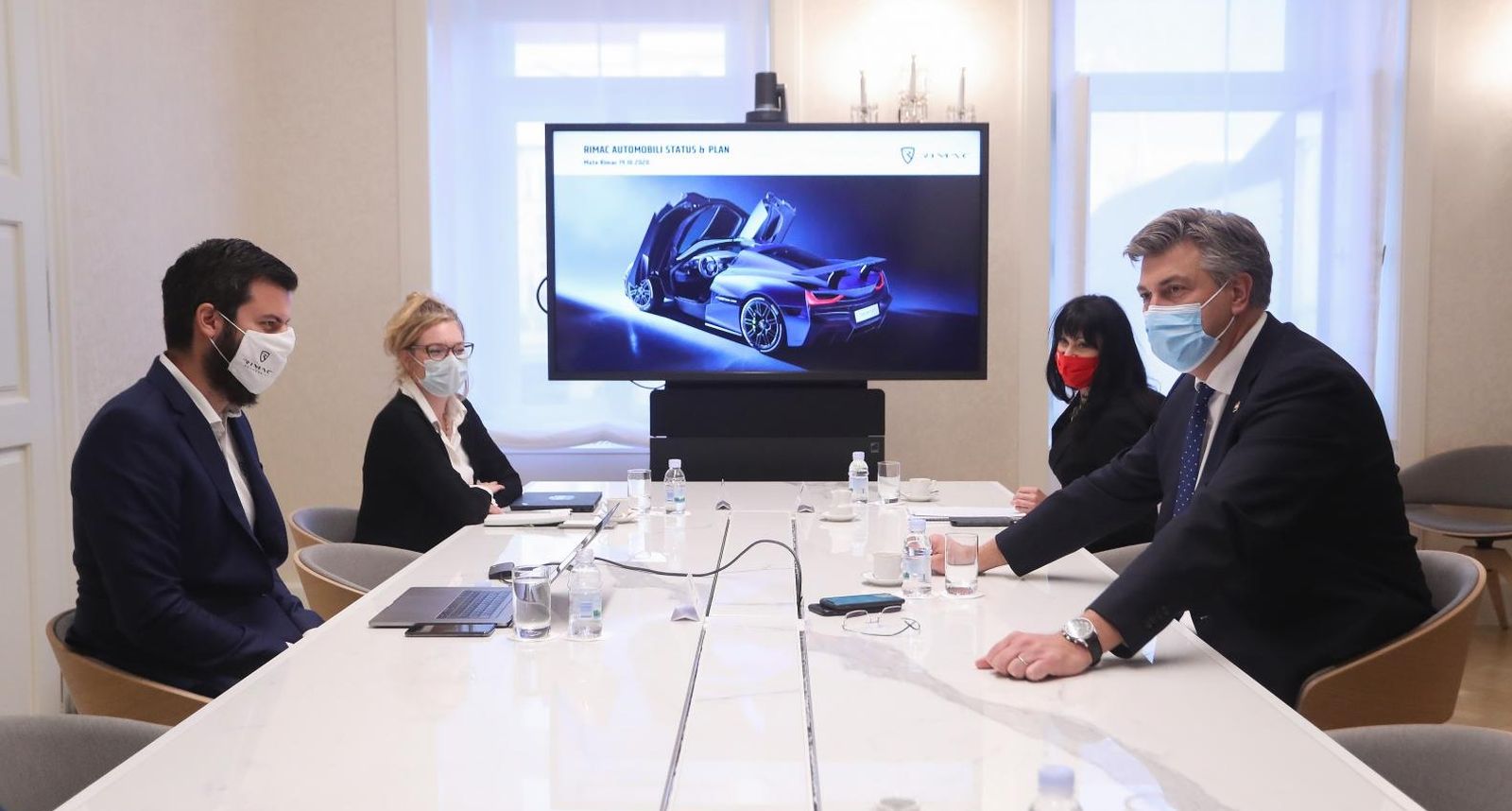 14.10.2020., Zagreb - Predsjednik Vlade Andrej Plenkovic primio je Matu Rimca, osnivaca i direktora tvrtke Rimac Automobili. 
Photo: Luka Stanzl/PIXSELL