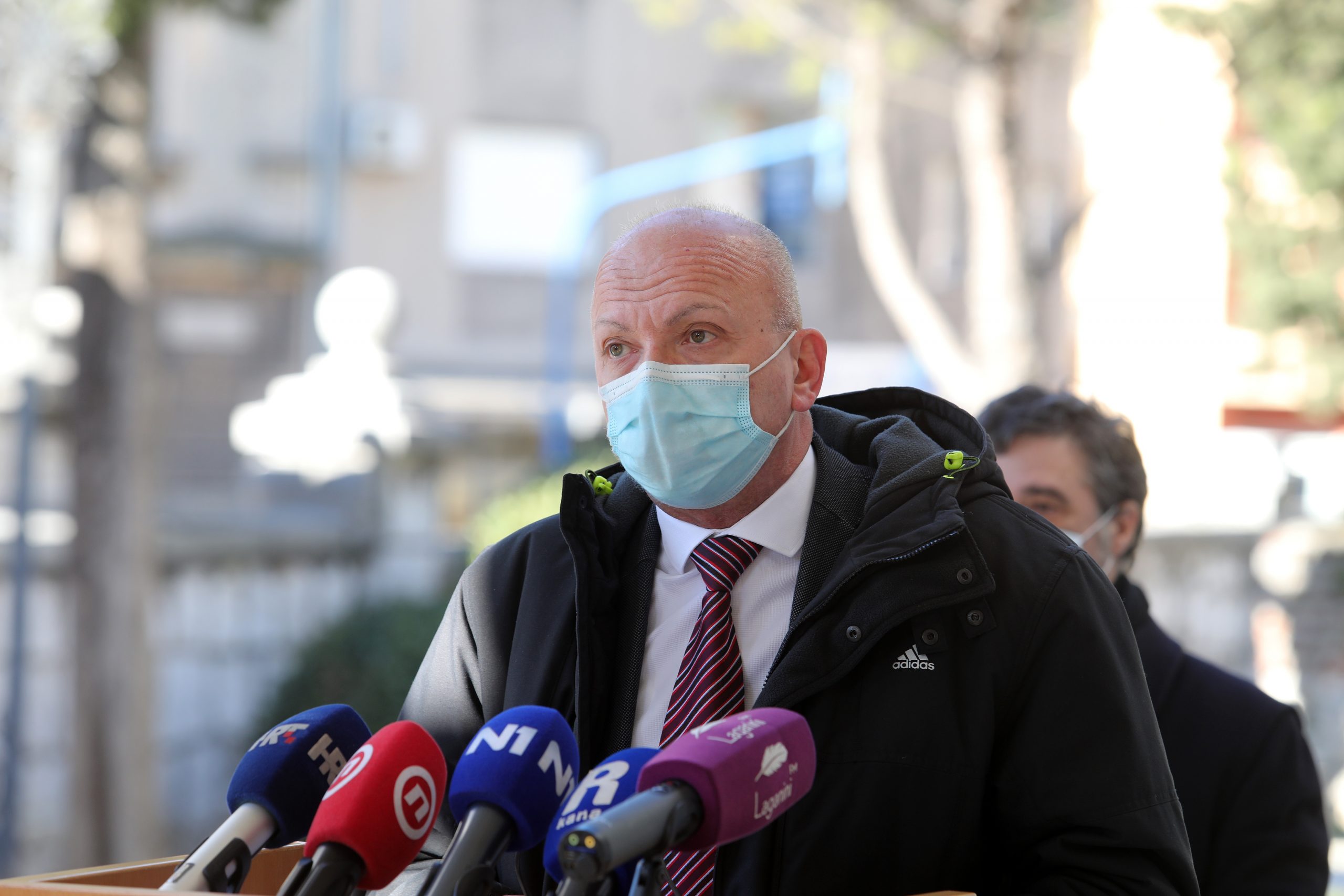 15.02.2021., Rijeka - Konferencija za medije clanova Kriznog stozera Civilne zastite PGZ i predstavnika Primorsko goranske zupanije. Nazocili su: predsjednik Zupanijske skupstine Erik Fabijanic, procelnici PGZ Nada Milosevic i Ljudevit Krpan, ravnatelj Nastavnog zavoda za javno zdravstvo PGZ Vladimir Micovic i epidemiolog Dobrica Roncevic.
Photo: Goran Kovacic/PIXSELL