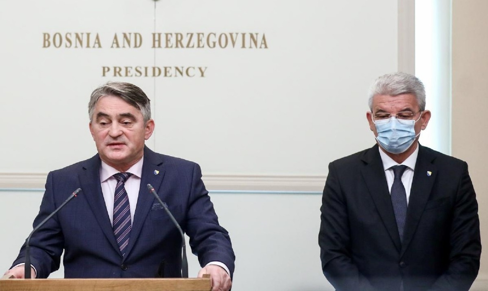 15.12.2020., Sarajevo, Bosna i Hercegovina  - Konferencija za medije Clanova predsjednistva BiH Sefika Dzaferovica i Zeljka Komsica nakon sto su odbili doci na sastanak sa ministrom vanjskih poslova Ruske Federacije Sergejom Lavrovom.
Photo: Armin Durgut/PIXSELL
