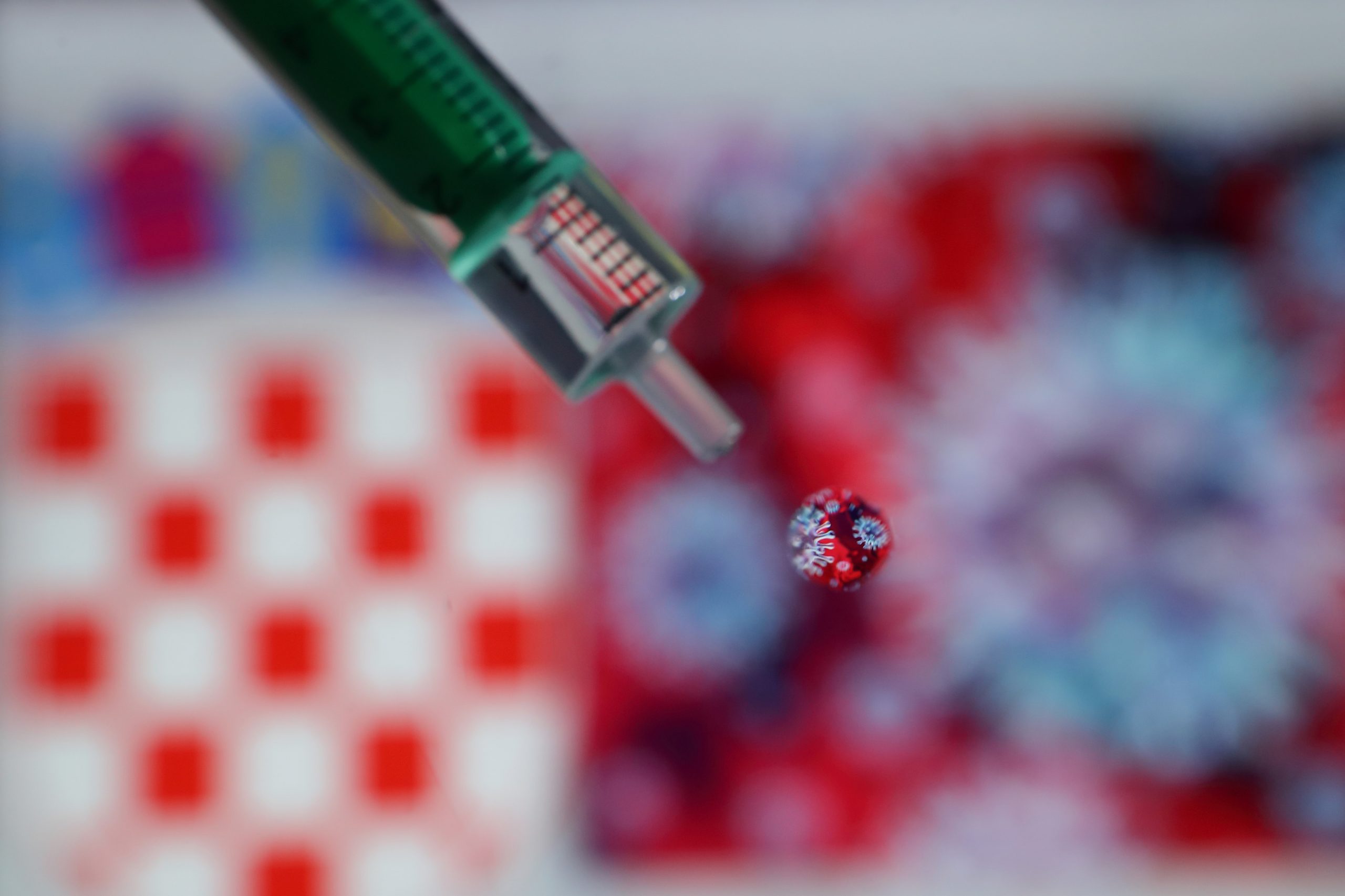 15.03.2020., Zagreb - Ilustracija za koronavirus. Kapljice vode u kojima je odraz virusa Covid 19. Photo:  Zeljko Lukunic/PIXSELL