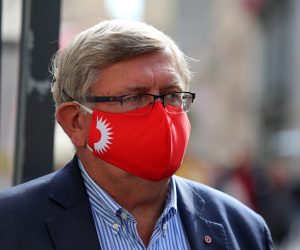 17.10.2020., Rijeka - Konferencija na kojoj je najavljena humanitarna akcija Moje mjesto pod suncem i izlozba djecjih radova na Korzu. Vojko Obersnel. 
Photo:Goran Kovacic/PIXSELL