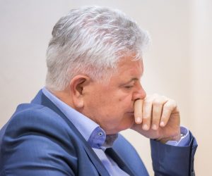 19.12.2016., Gradska vijecnica, Dubrovnik - Sjednica gradskog vijeca na kojoj ce se uz ostale tocke dnevnog reda glasovati o proracunu grada Dubrovnika. Andro Vlahusic, gradonacelnik.
Photo: Grgo Jelavic/PIXSELL