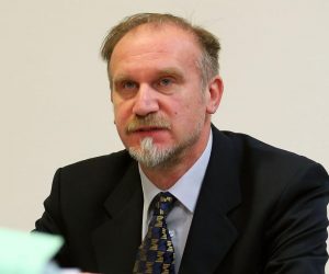 22.12.2016., Zagreb - Drzavno sudbeno vijece obavlja razgovore s kandidatima za predsjednika Zupanijskog suda u Zagrebu.  Zeljko Saric. 
Photo: Jurica Galoic/PIXSELL