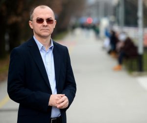 23.01.2018., Zagreb - Dragan Bagic, doktor znanosti iz podrucja drustvenih znanosti, polje sociologija, grana posebne sociologije, docent na Odsjeku za sociologiju Filozofskog fakulteta u Zagrebu. Photo: Marko Prpic/PIXSELL
