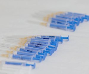 23.02.2021., Zagreb - U Domu zdravlja Centar u Runjaninovoj ulici u tijeku je cijepljenje opce populacije protiv koronavirusa. Ovog tjedna cijepe se osobe starije od 65 godina i kronicni bolesnici, a Stozer civilne zastite najavljuje da ce do lipnja biti procijepljena polovica stanovnistva. Photo: Patrik Macek/PIXSELL