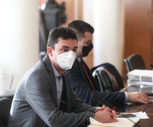 25.02.2021., Zagreb -  Gradonacelnik Milan Bandic primio je predsjednika Vijeca bosnjacke manjine Grada Zagreba Armina Hodzica. .Photo:Zeljko Lukunic/PIXSELL