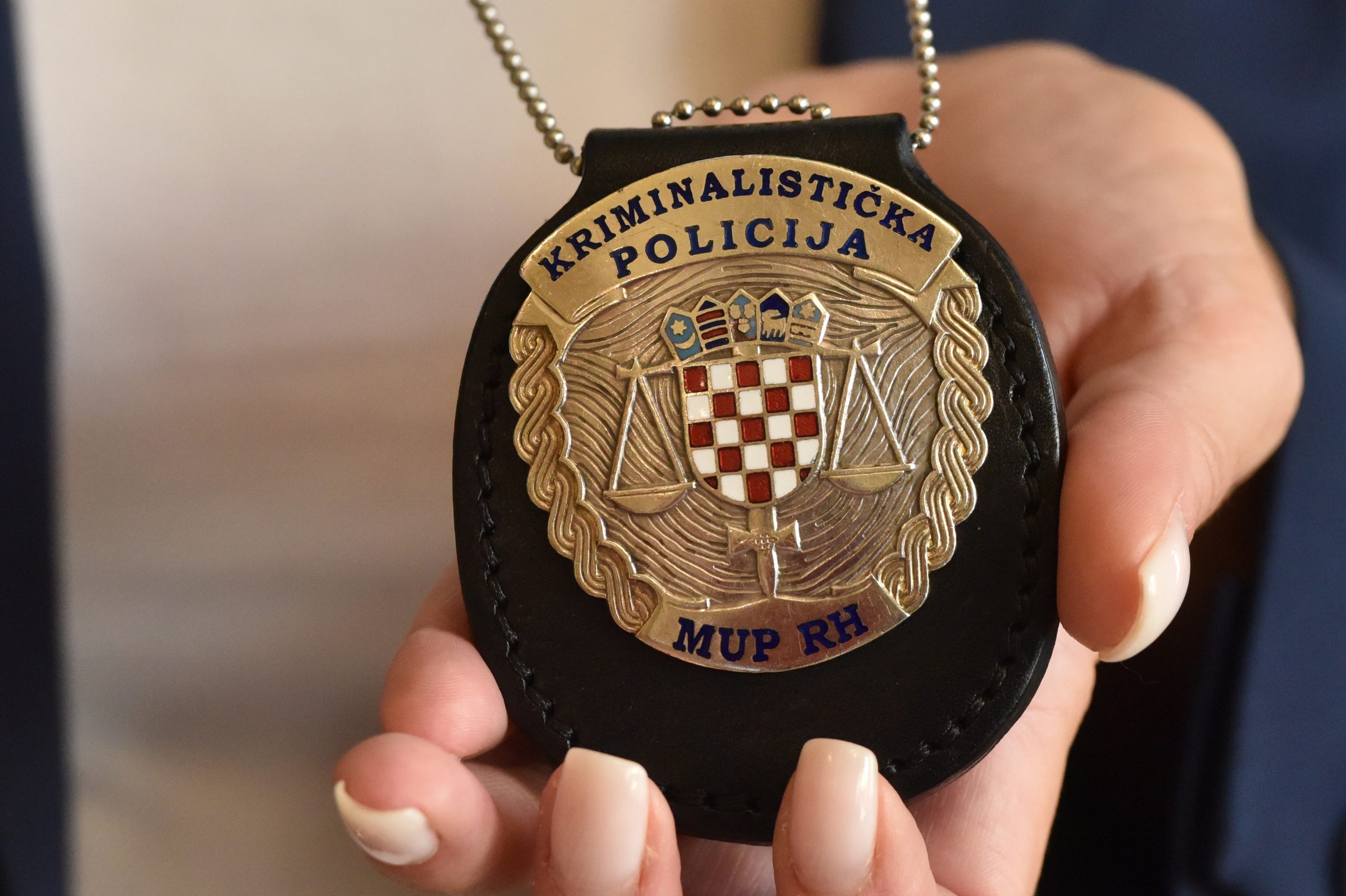 25.09.2020., Sibenik - Znacka kriminalsticke policije.
Photo: Hrvoje Jelavic/PIXSELL
