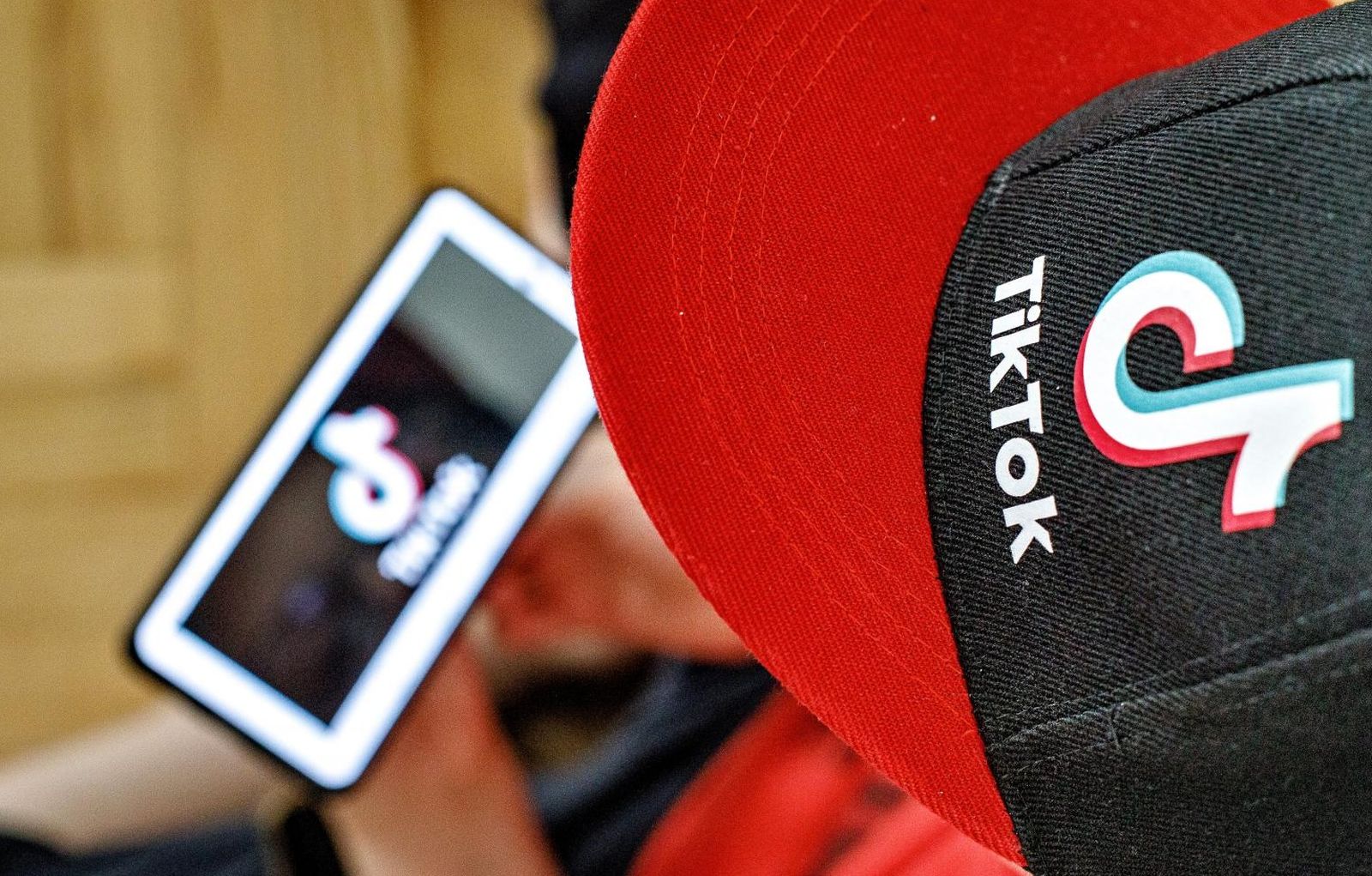 27.08.2020., Zagreb - Ilustracija aplikacije TikTok u vlasnistvu kineske tvrtke ByteDance kojoj prijeti zabrana koristenja  u SAD-u.
Photo: Davor Puklavec/PIXSELL